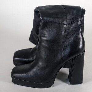 Steve Madden Tall Black Boots – Women’s Size 7, Knee High, Pre-Owned with Minor